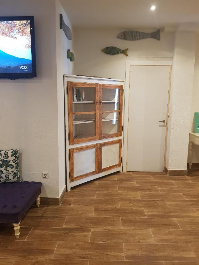 Hostal Mozaik Lloret Lloret de Mar Exterior foto